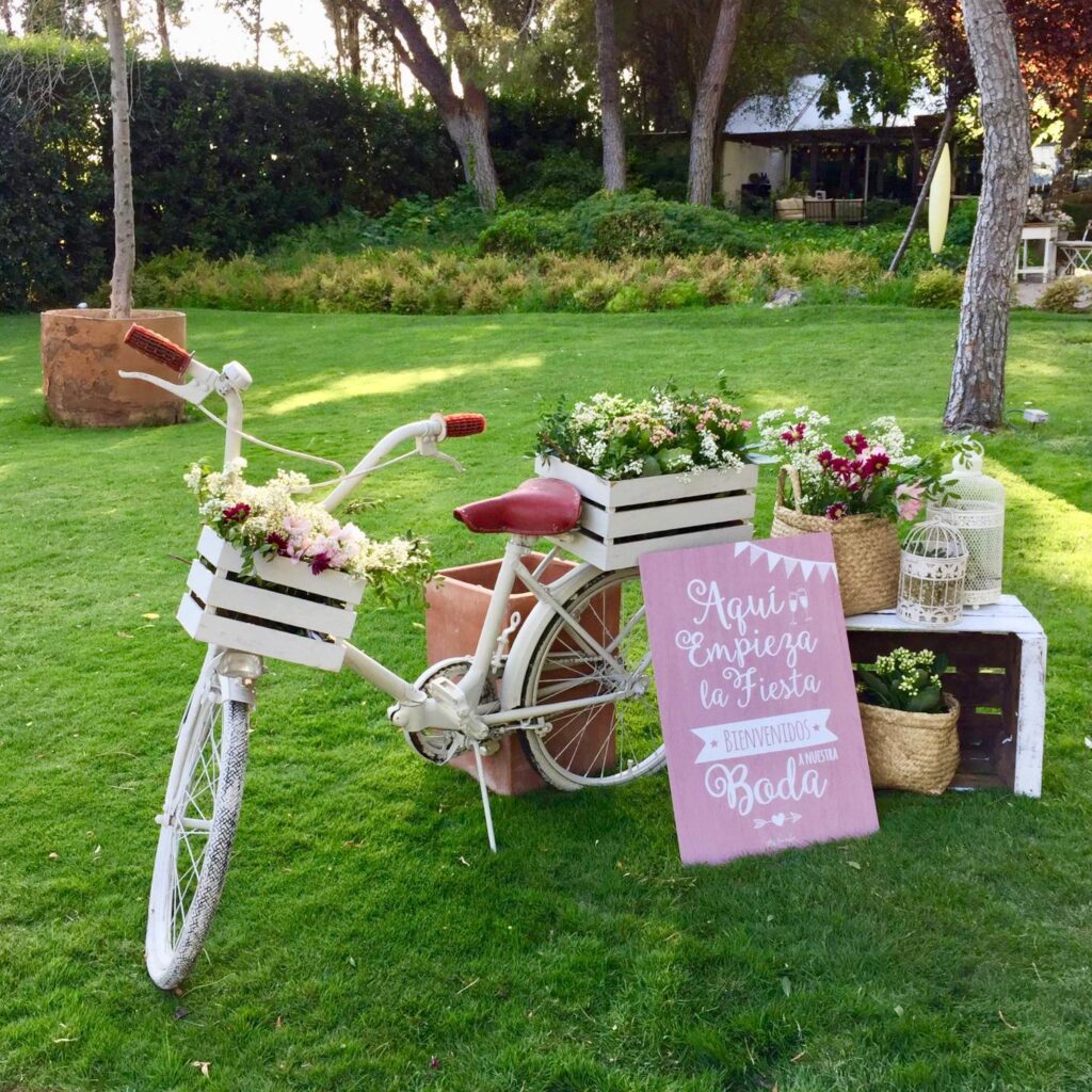 Bici decorada con flores