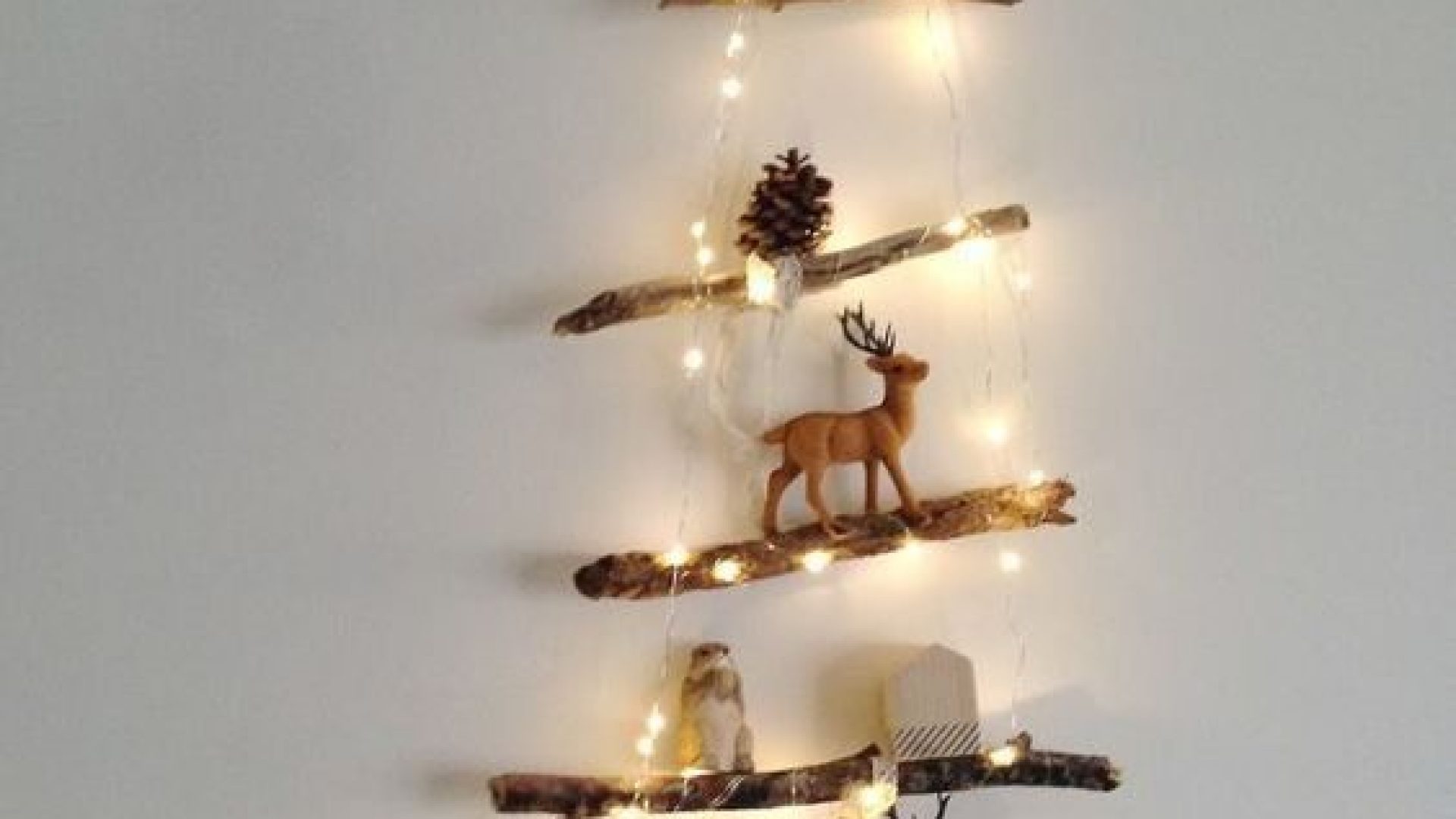 Arbol con luces de navidad